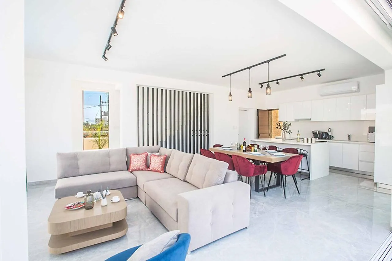 Vie Blue 3 Villa Protaras